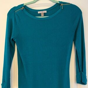 **Closing Sale**Roz & Ali Teal Knit Top